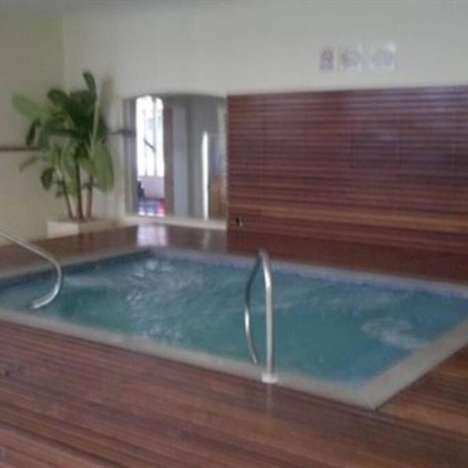 Apartamento Condominio Quisisana Centro Pocos De Caldas Lazer Completo, Uma Estrutura De Resort Eksteriør billede
