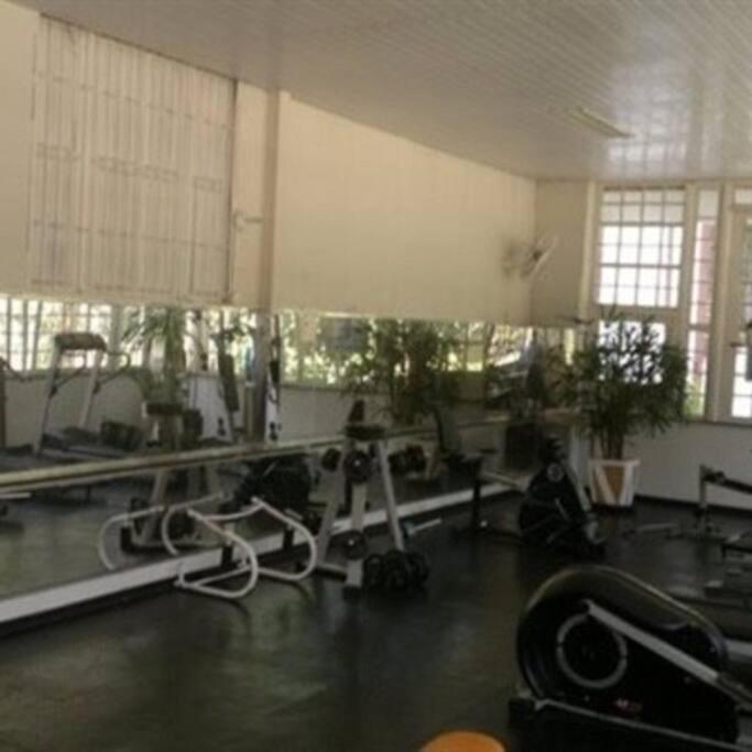 Apartamento Condominio Quisisana Centro Pocos De Caldas Lazer Completo, Uma Estrutura De Resort Eksteriør billede