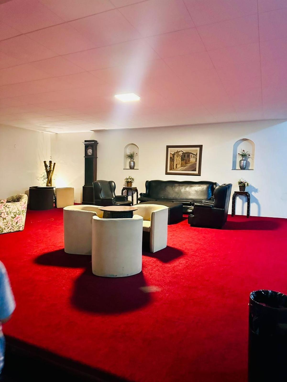 Apartamento Condominio Quisisana Centro Pocos De Caldas Lazer Completo, Uma Estrutura De Resort Eksteriør billede